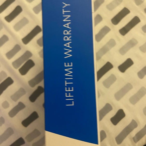 H390 Logitech Headset - Picture 2 of 3